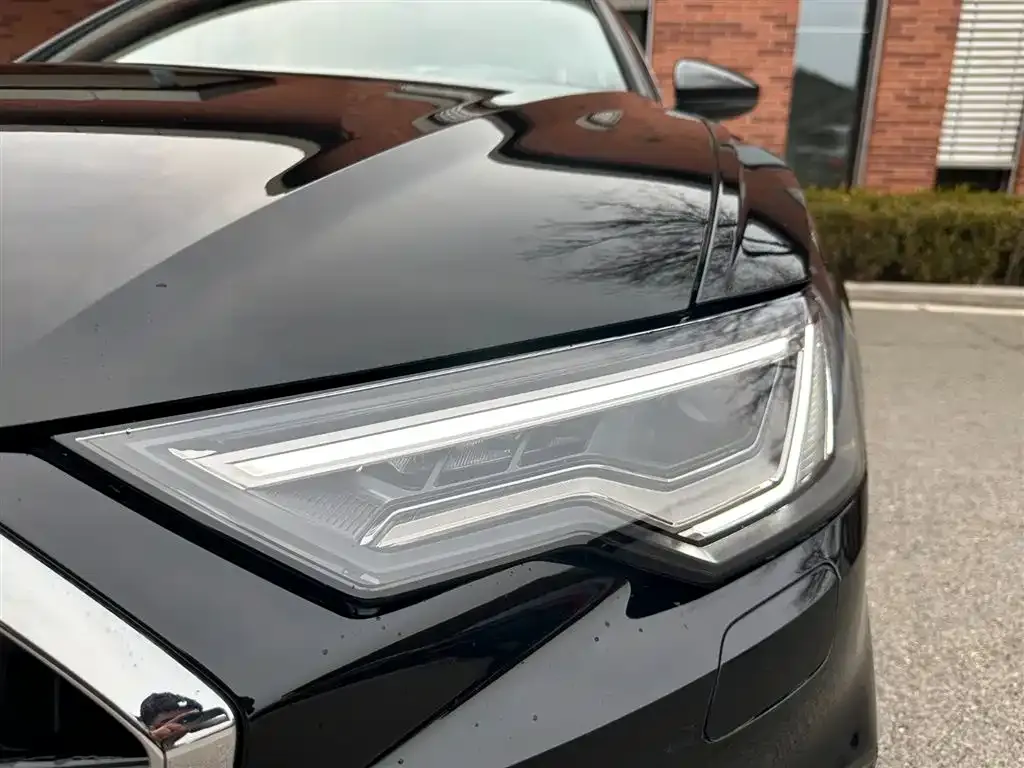 Audi A6L 2024 из CN, фото 9