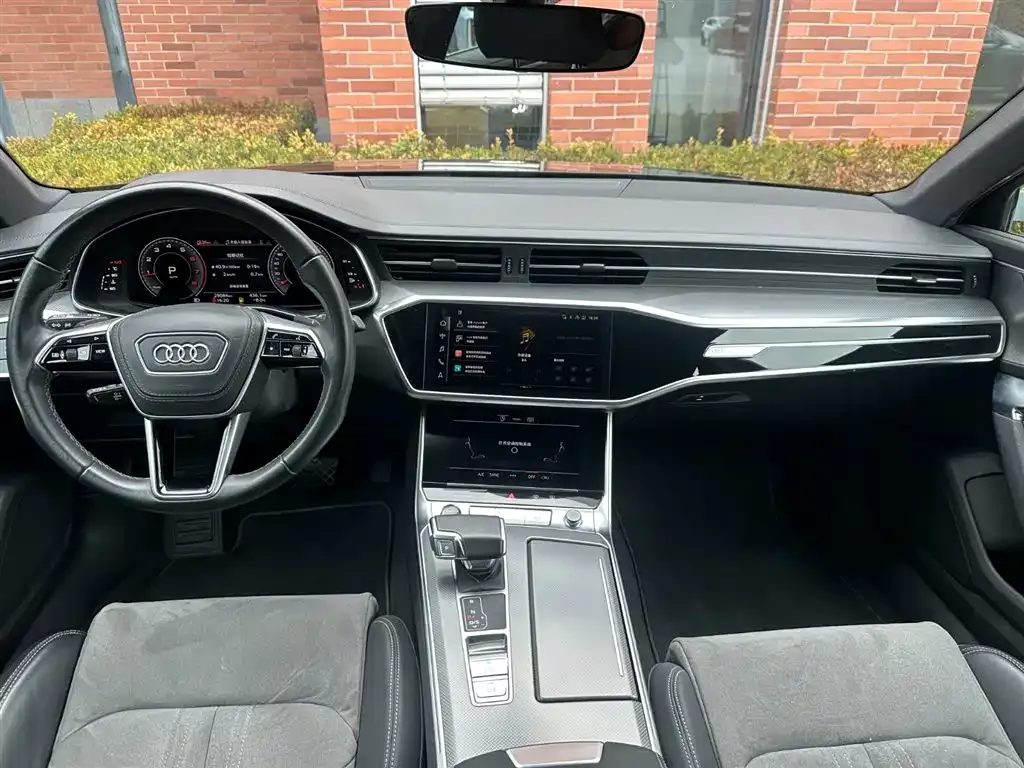 Audi A6L 2024 из CN, фото 6