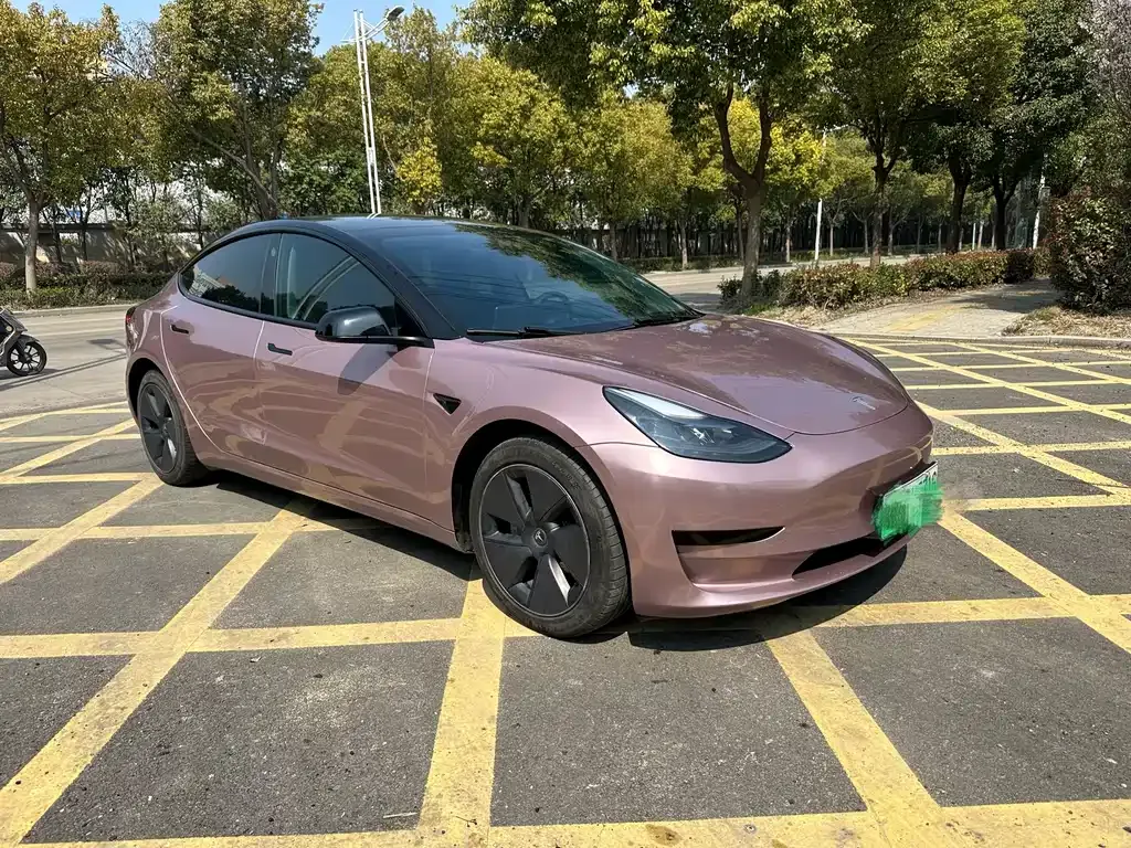 Tesla Model 3 — фото 5