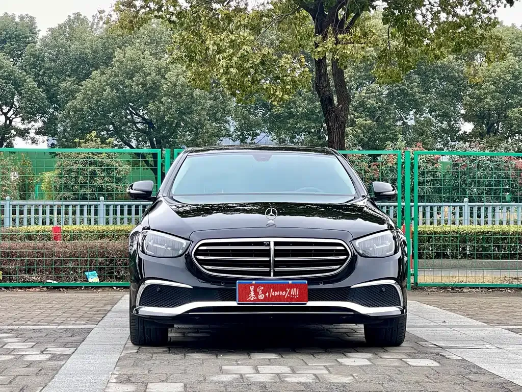Mercedes-Benz E-Class 2023 из CN, фото 7