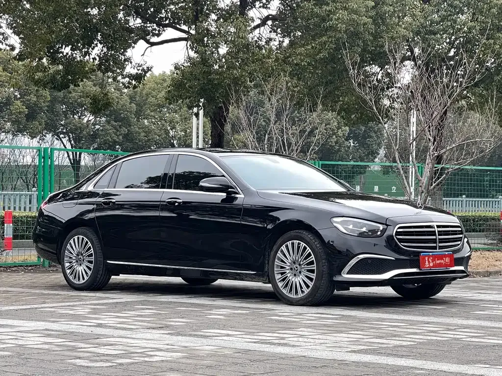 Mercedes-Benz E-Class 2023 из CN, фото 6