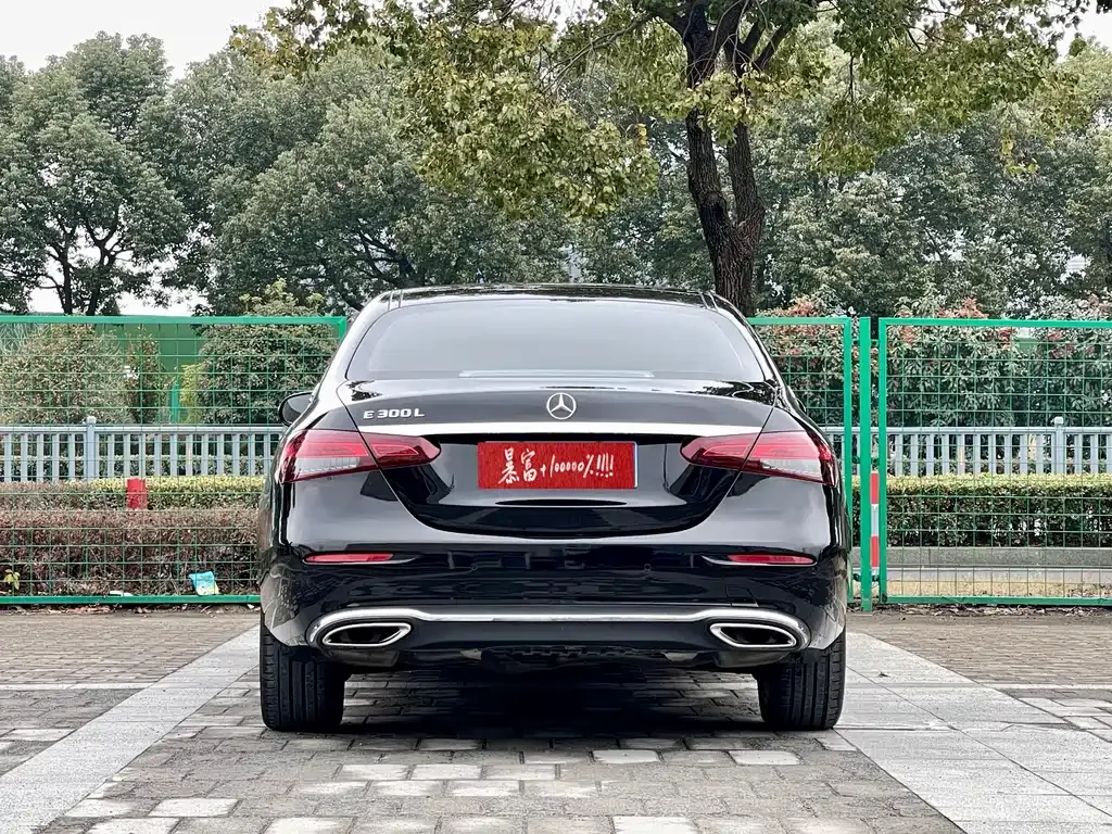Mercedes-Benz E-Class 2023 из CN, фото 8