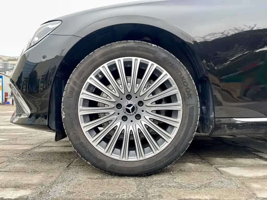 Mercedes-Benz E-Class 2023 из CN, фото 2