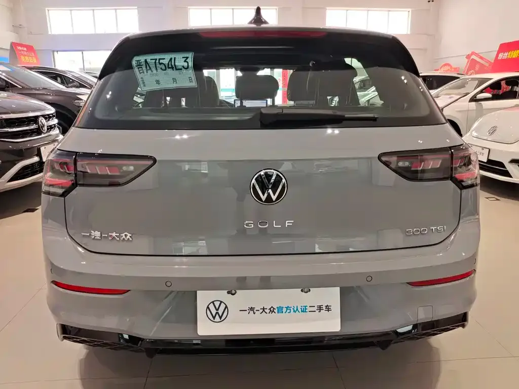 Volkswagen Golf 2025 из CN, фото 6