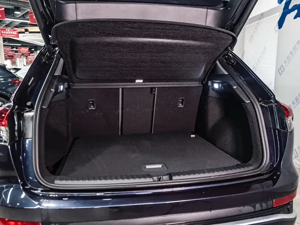 Audi Q4 e-tron 2025 из CN, фото 6
