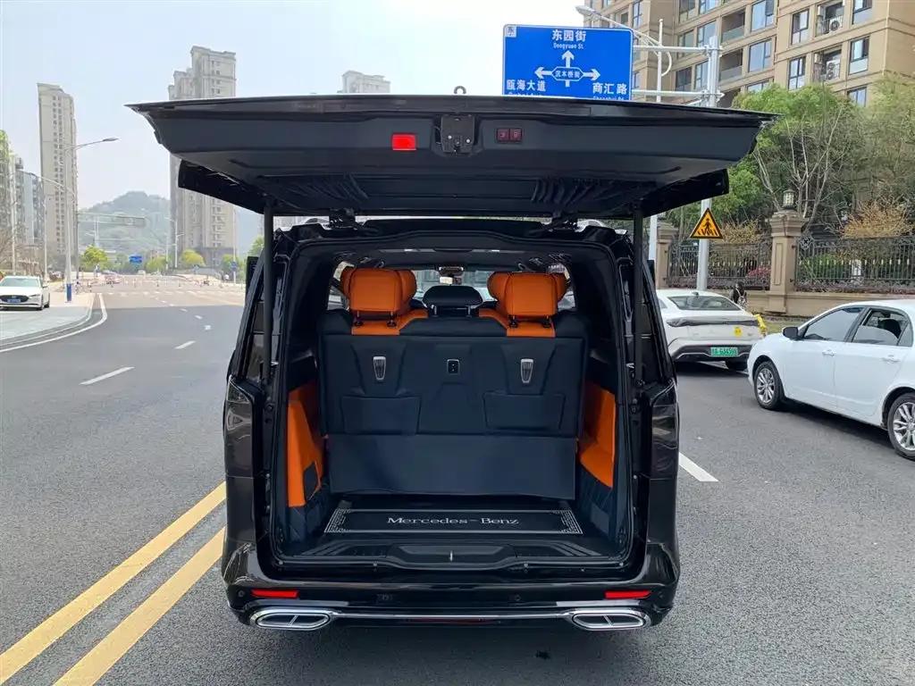 Mercedes-Benz Vito 2024 из CN, фото 2