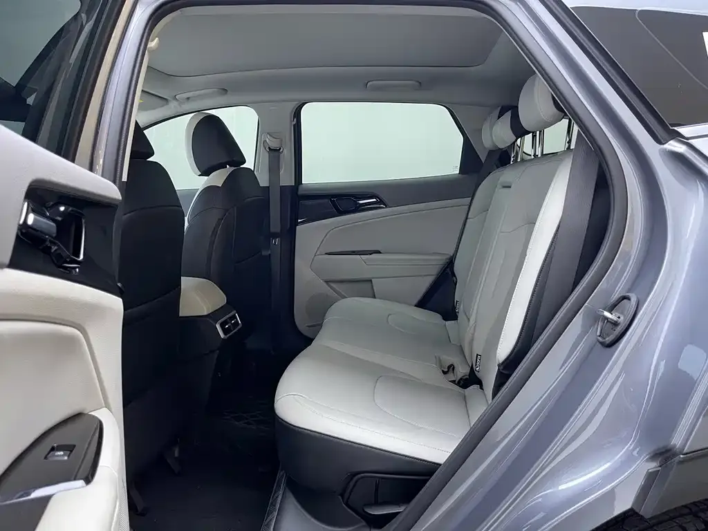 Kia Sportage 2025 из CN, фото 7