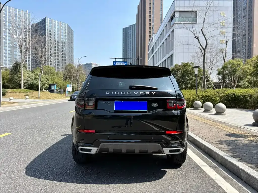 Land Rover Discovery Sport — фото 8