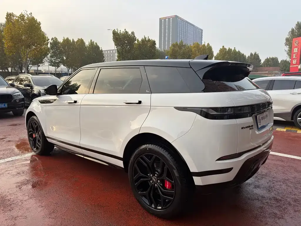 Land Rover Evoque 2023 из CN, фото 7
