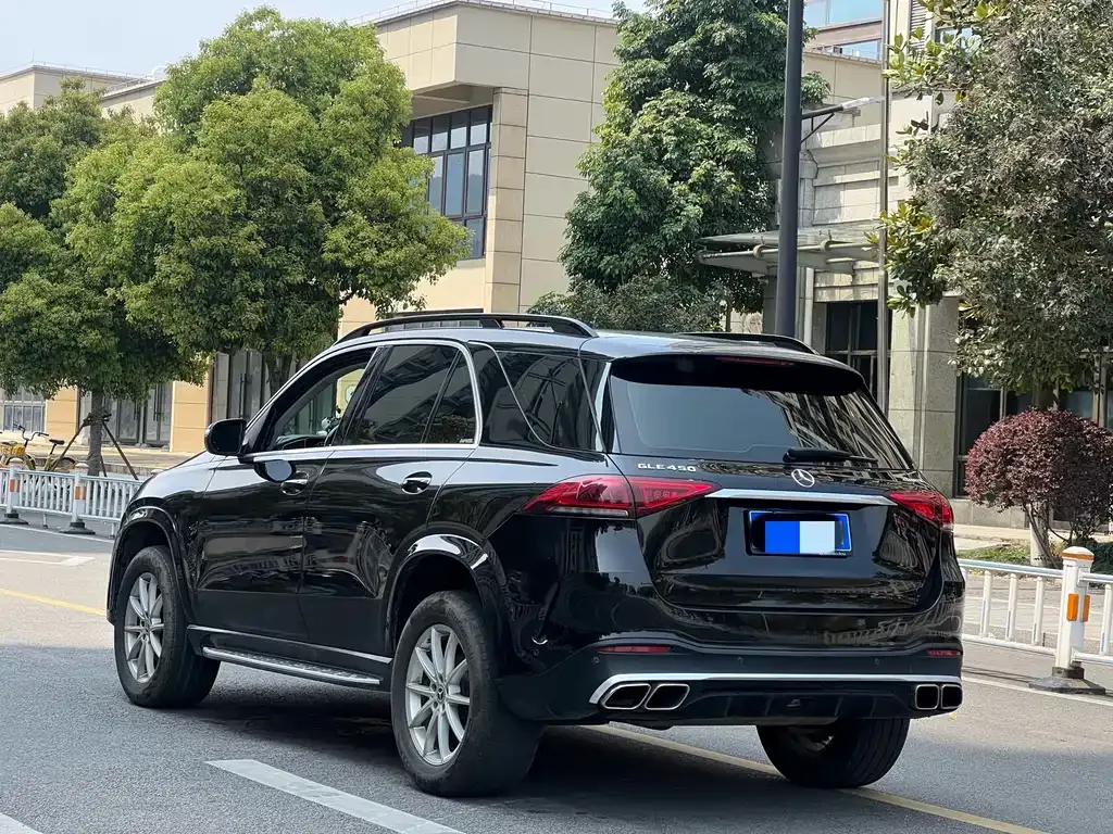 Mercedes-Benz GLE — фото 7
