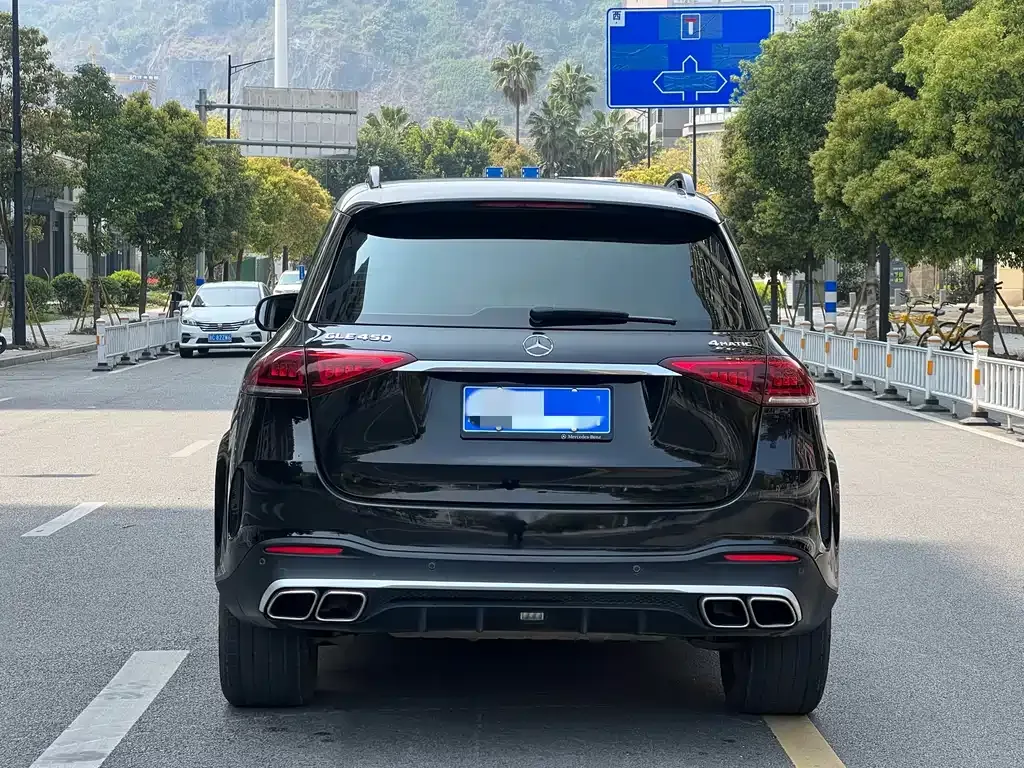 Mercedes-Benz GLE — фото 8