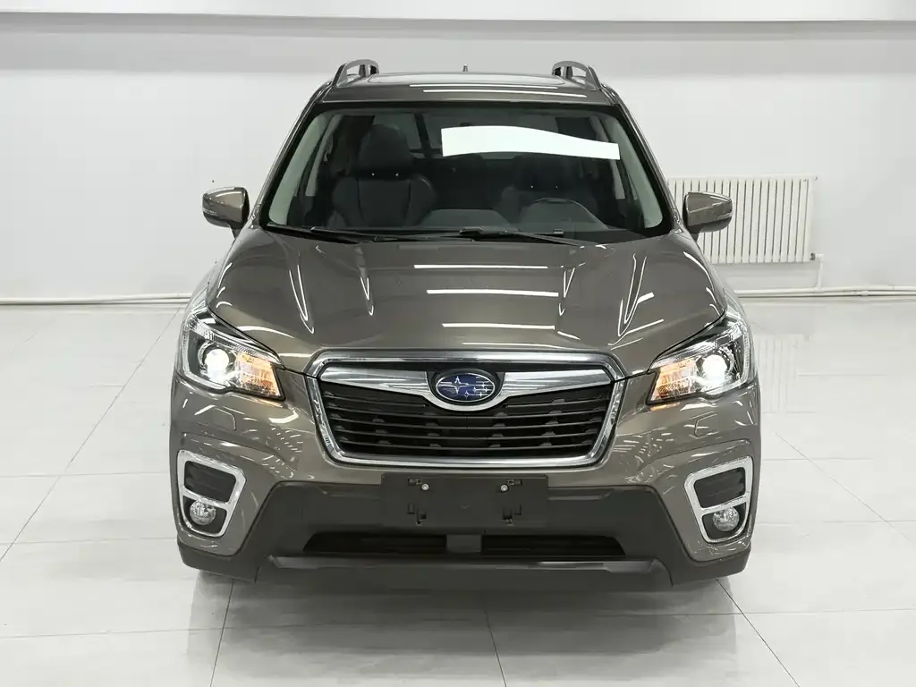 Subaru Forester 2021 из CN, фото 2
