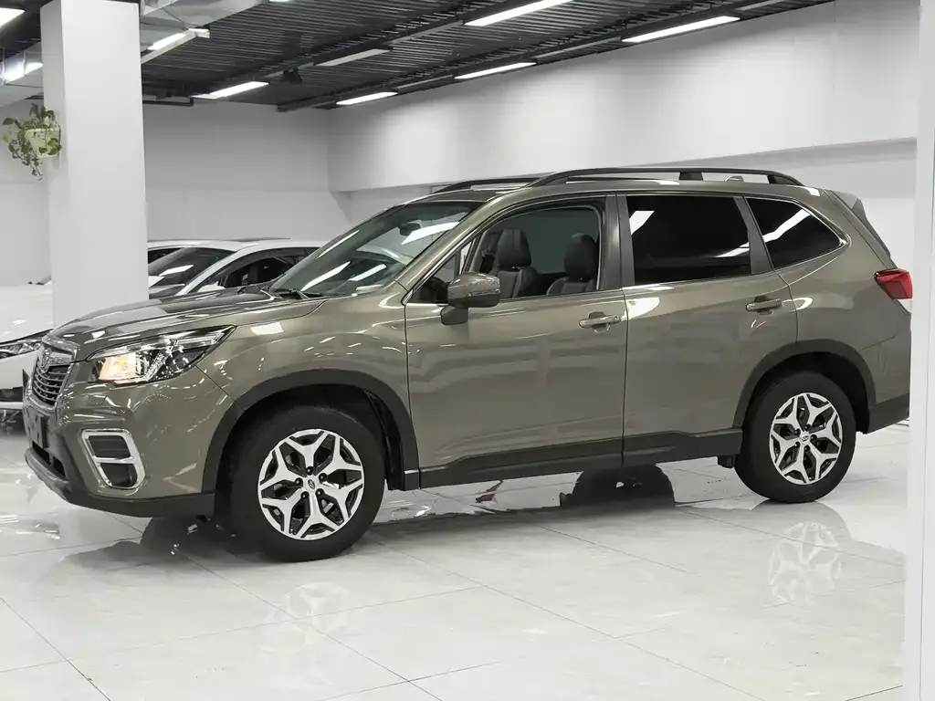 Subaru Forester 2021 из CN, фото 9