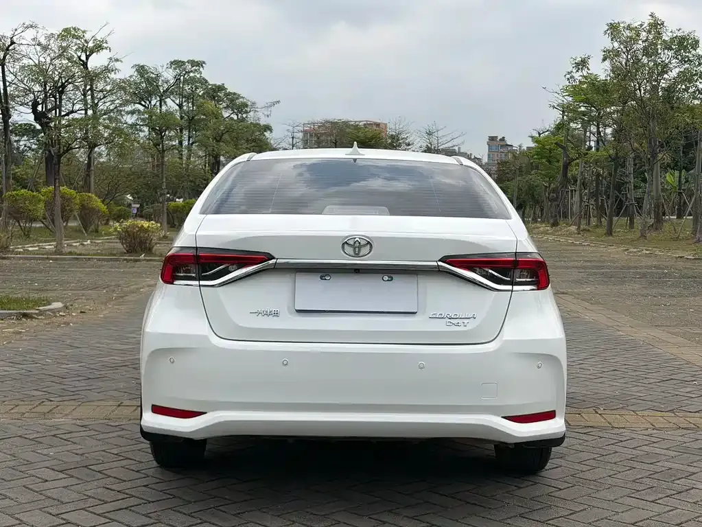 Toyota Corolla 2022 из CN, фото 10