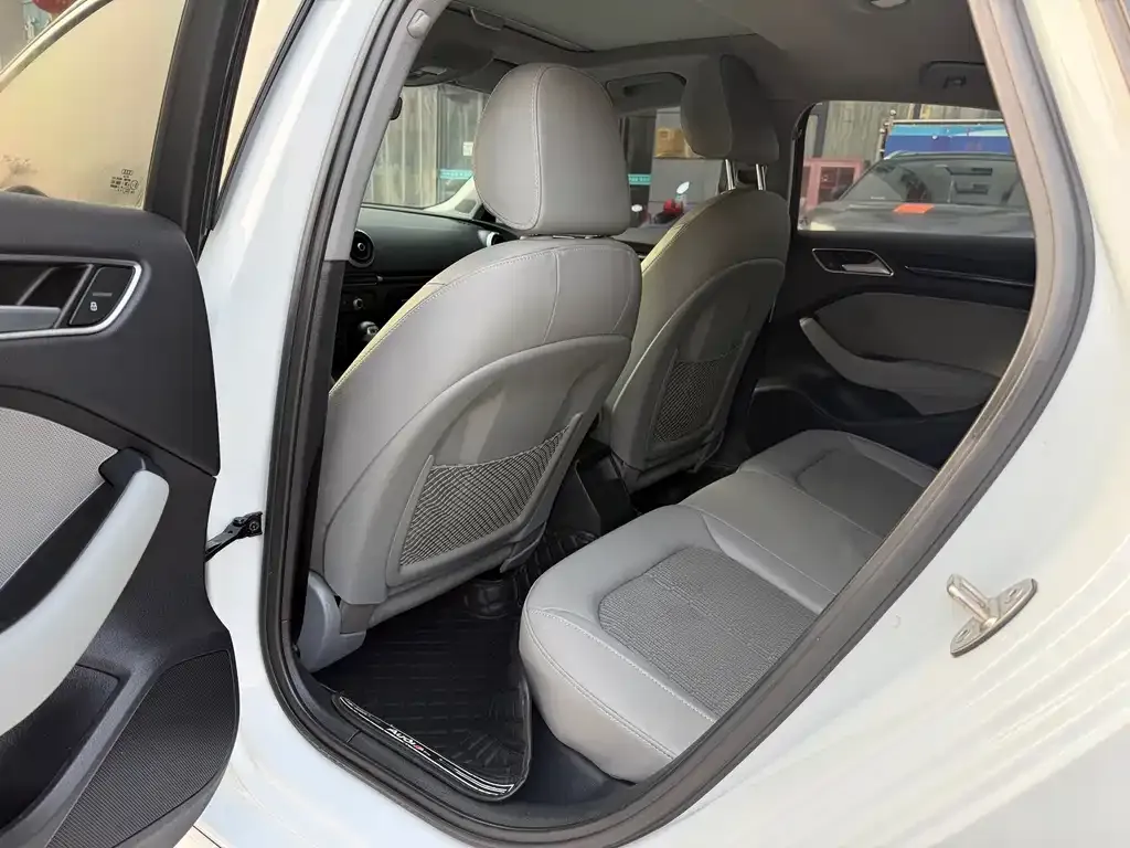 Audi A3 2021 из CN, фото 3