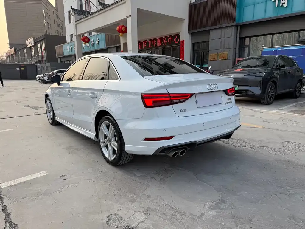 Audi A3 2021 из CN, фото 2