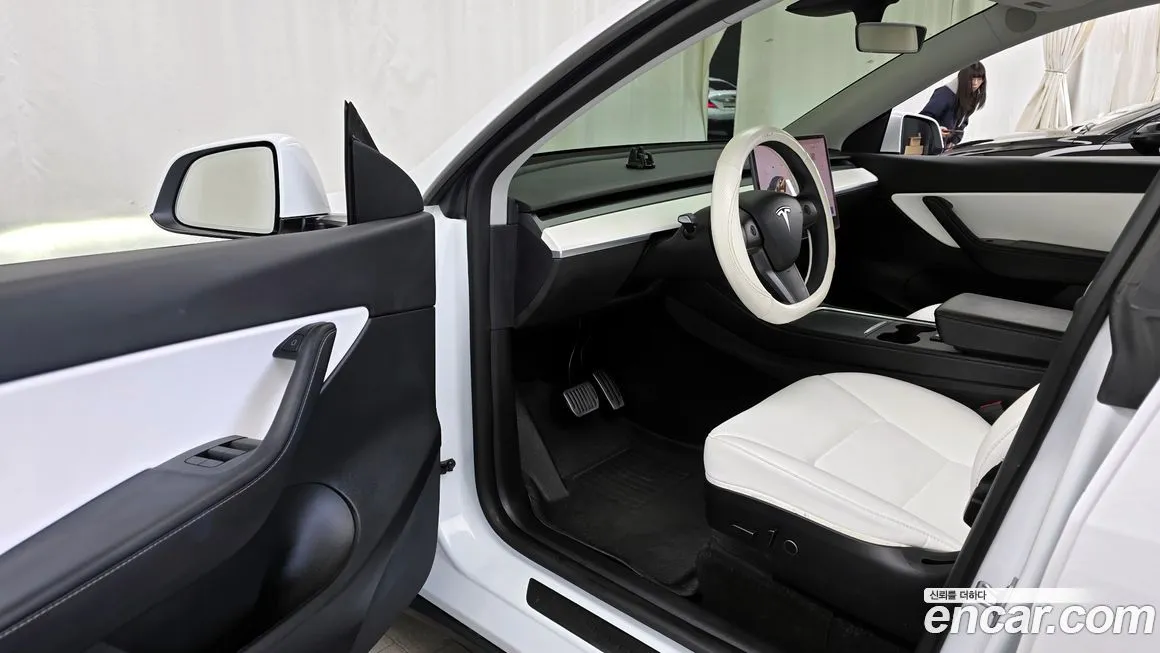 Tesla Model Y 2022 из KR, фото 9
