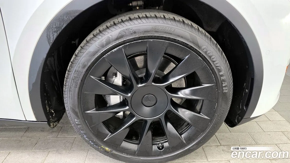 Tesla Model Y 2022 из KR, фото 10