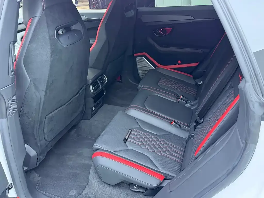 Lamborghini Urus 2024 из CN, фото 9