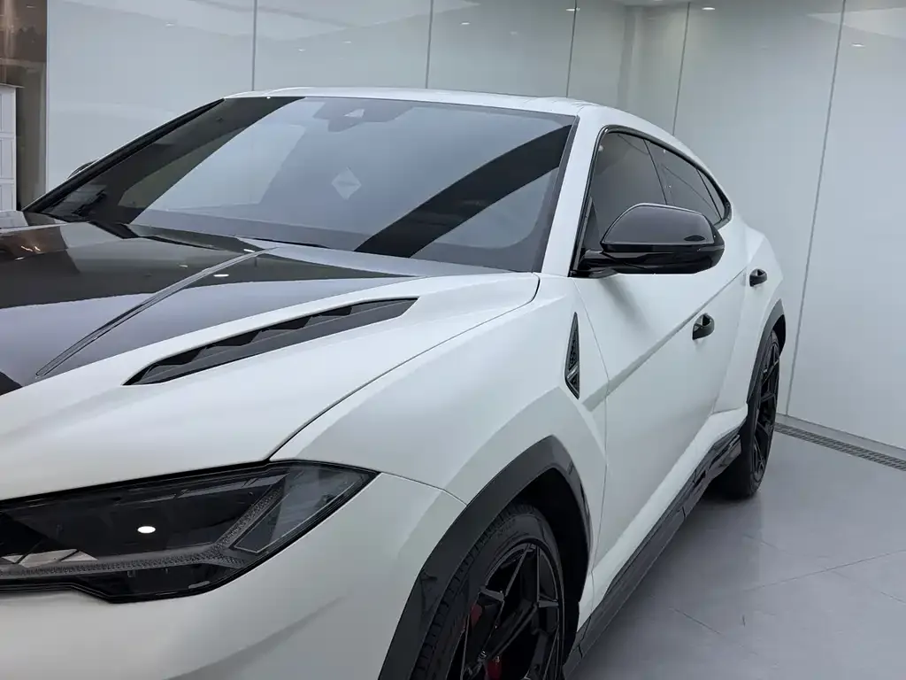 Lamborghini Urus 2024 из CN, фото 5