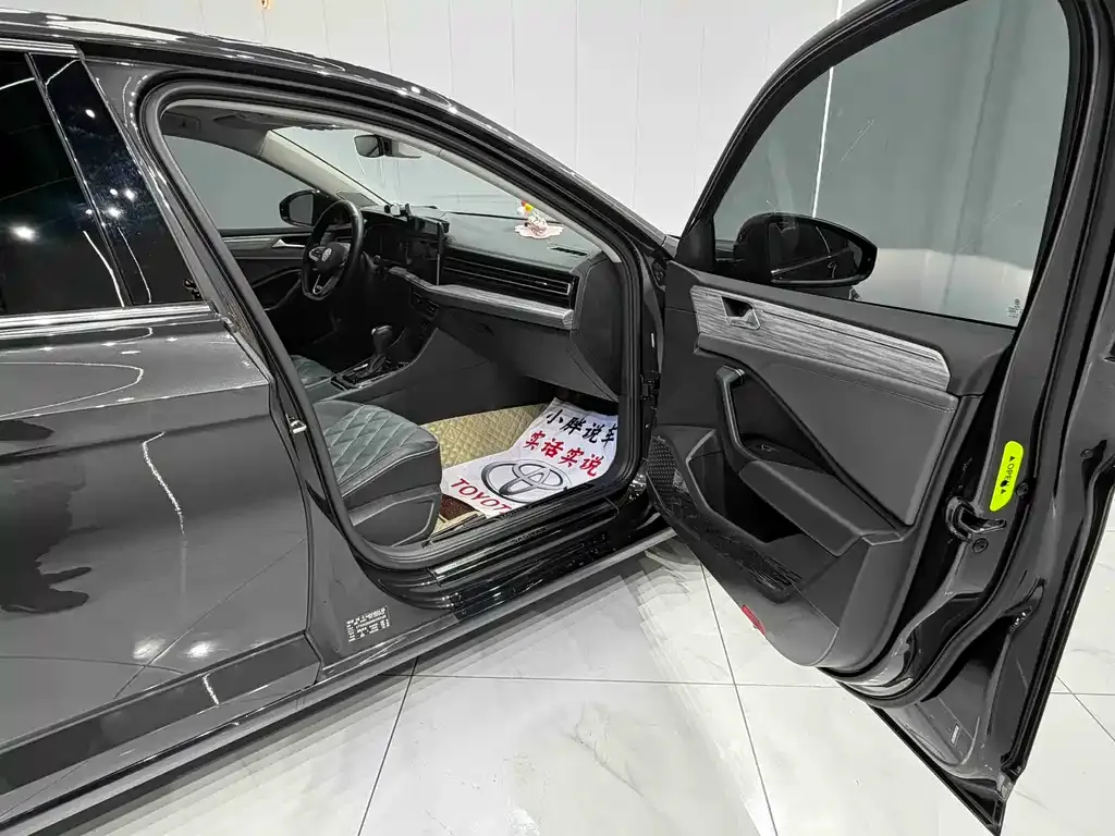 Volkswagen Sagitar 2022 из CN, фото 9