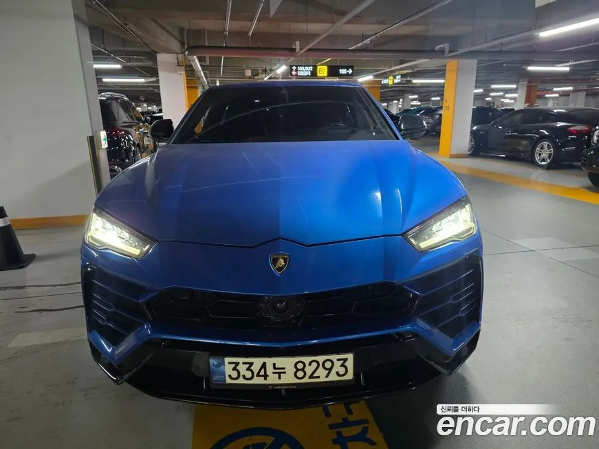 Lamborghini Urus 2021 из KR, фото 2