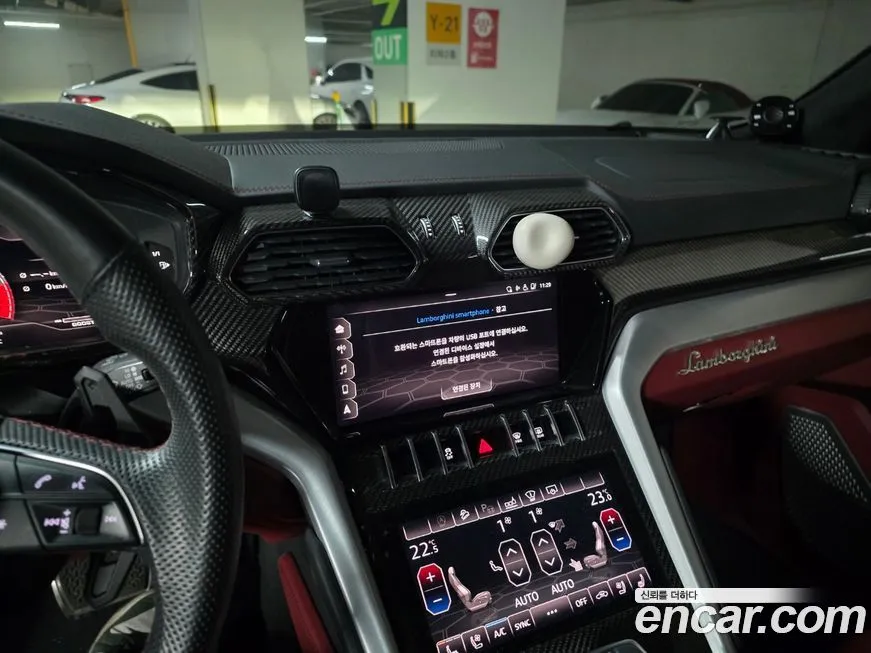 Lamborghini Urus 2021 из KR, фото 5