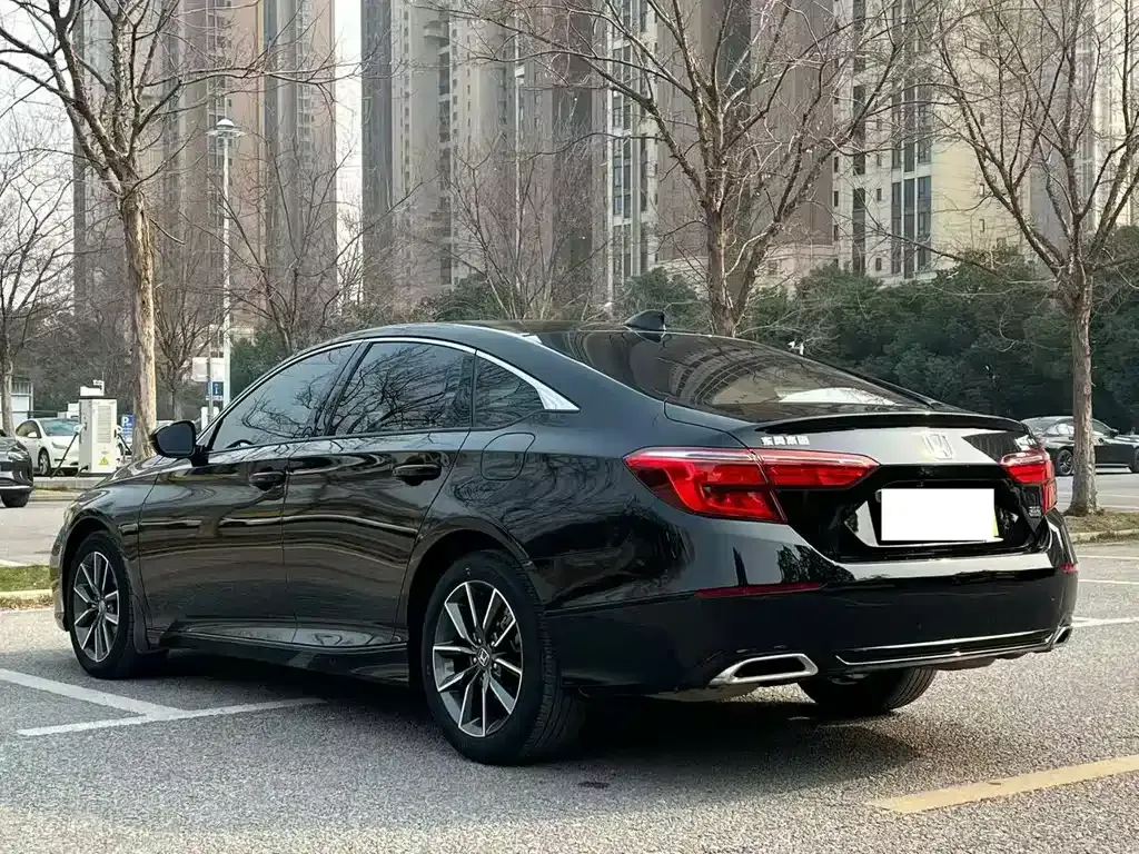 Honda Inspire 2023 из CN, фото 7