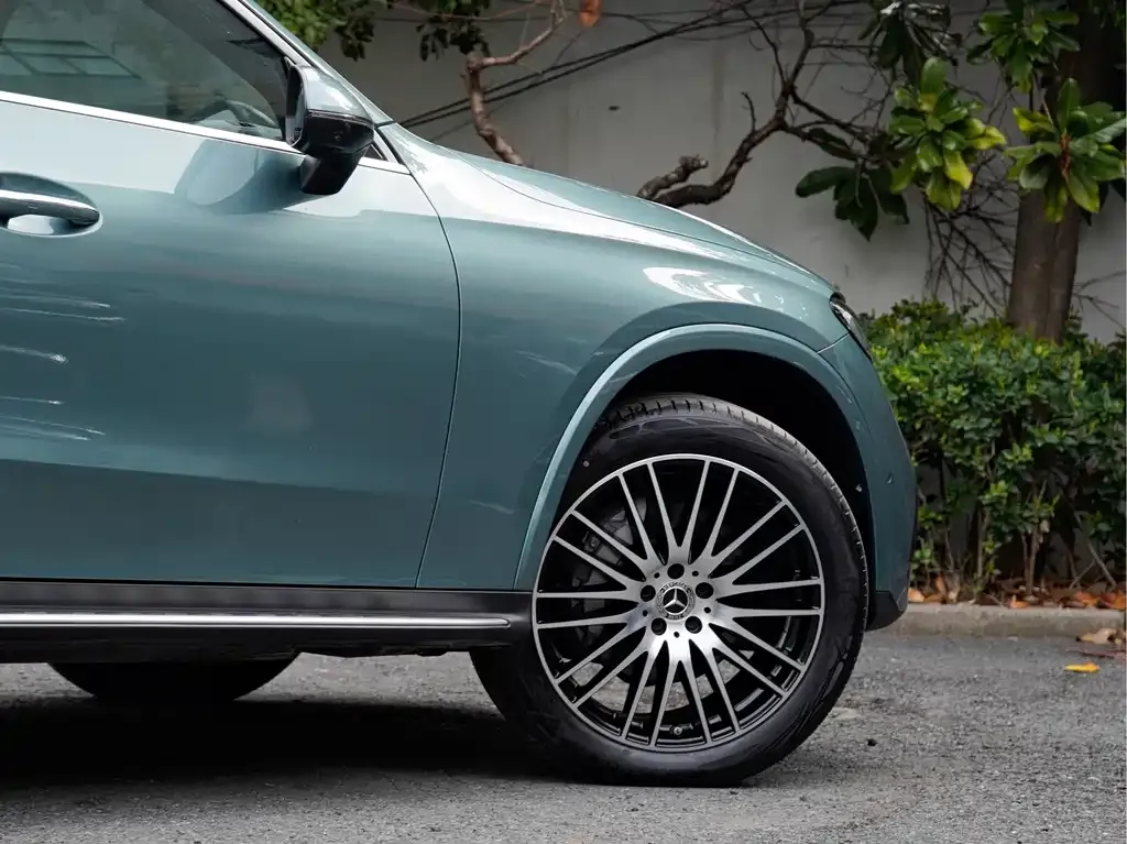 Mercedes-Benz GLC 2024 из CN, фото 3