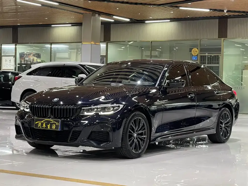 BMW 3 Series — фото 1