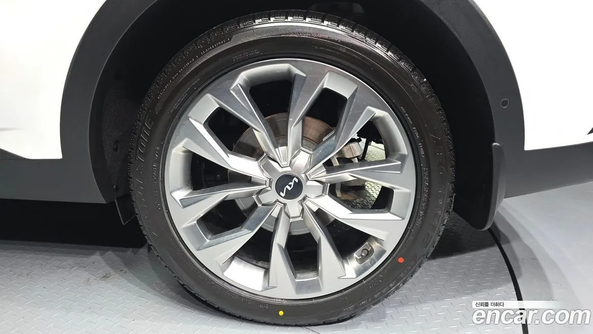 Kia Sorento — фото 10