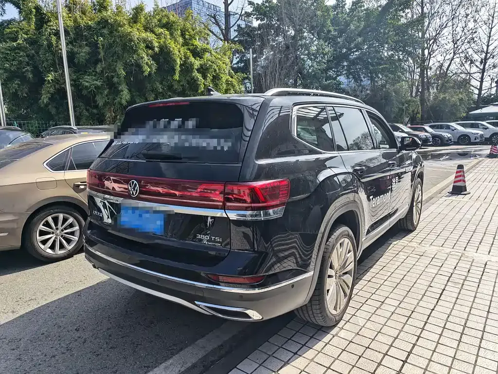 Volkswagen Teramont 2024 из CN, фото 9