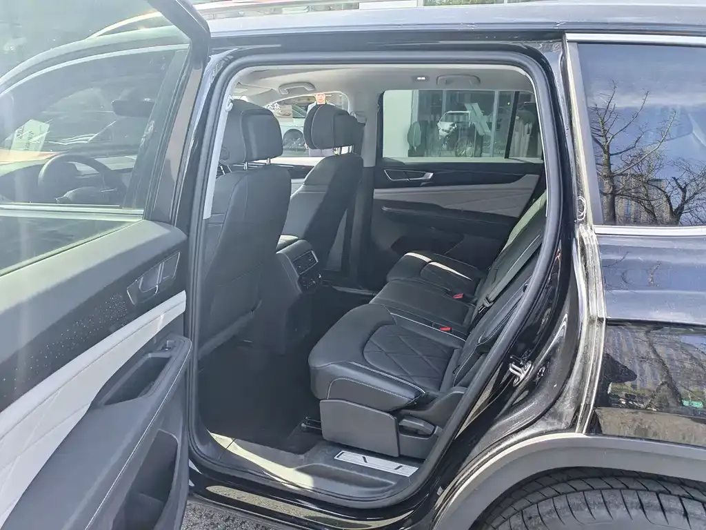 Volkswagen Teramont 2024 из CN, фото 6