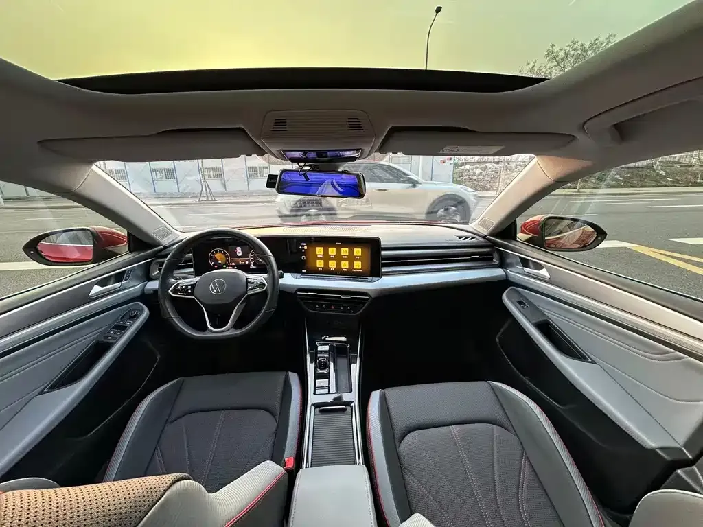 Volkswagen Lamando 2023 из CN, фото 2