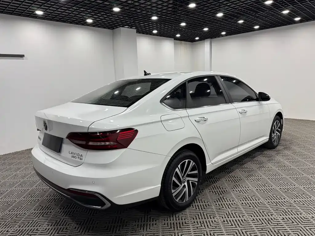 Volkswagen Lavida 2022 из CN, фото 5