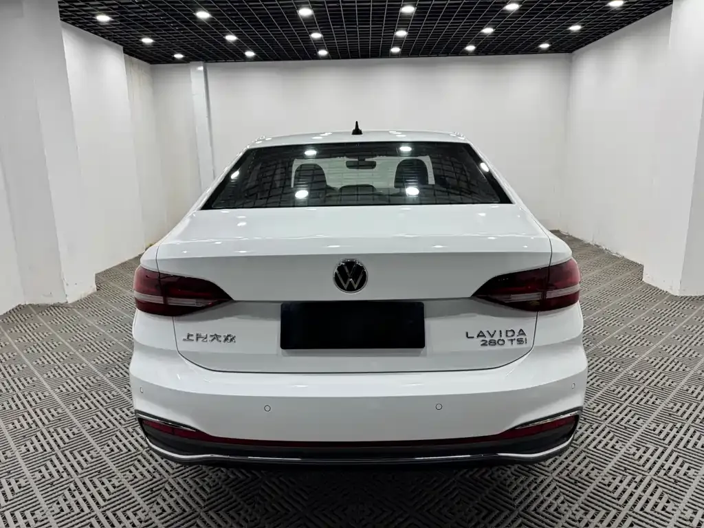 Volkswagen Lavida 2022 из CN, фото 7