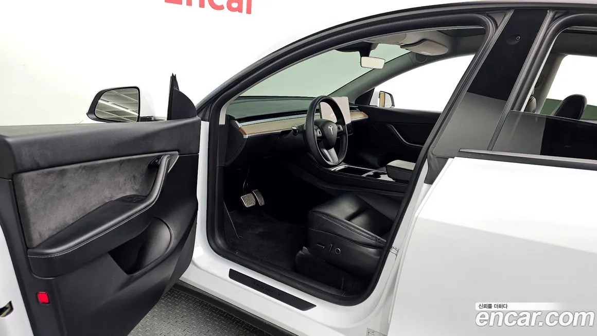 Tesla Model Y 2022 из KR, фото 9