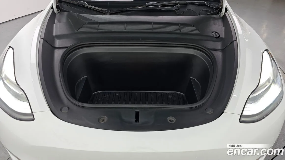 Tesla Model Y 2022 из KR, фото 6
