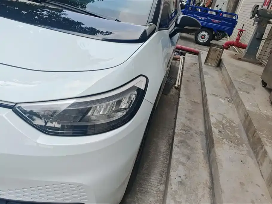 Volkswagen ID.3 2023 из CN, фото 4