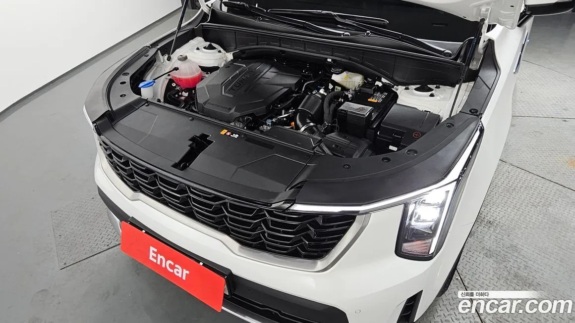 Kia Sorento — фото 7