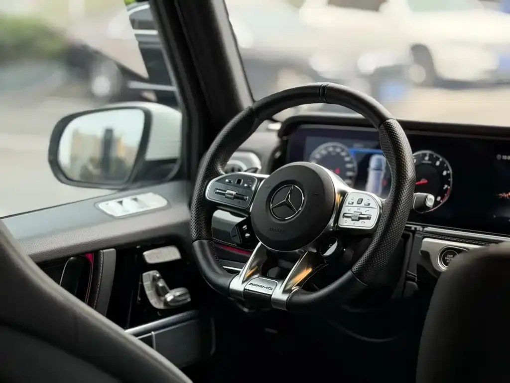 Mercedes-Benz G-Class AMG — фото 7