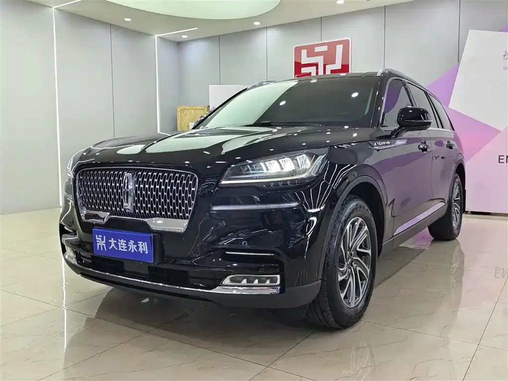 Lincoln Aviator 2024 из CN, фото 1
