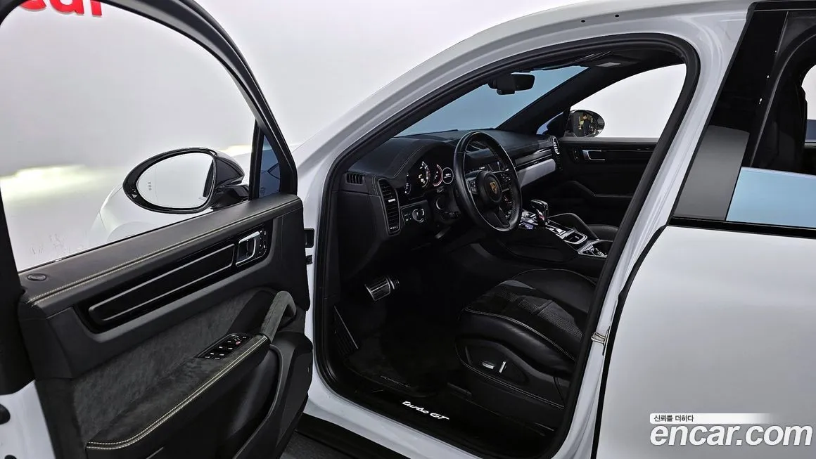 Porsche Cayenne 2023 из KR, фото 8