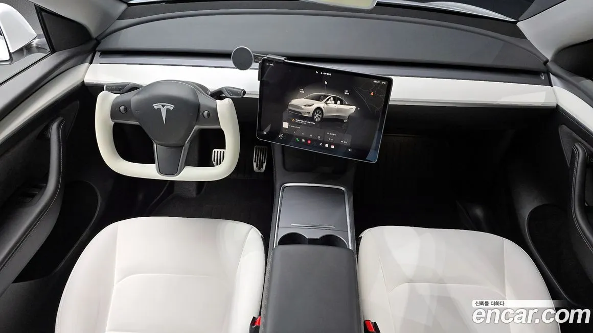 Tesla Model Y — фото 5