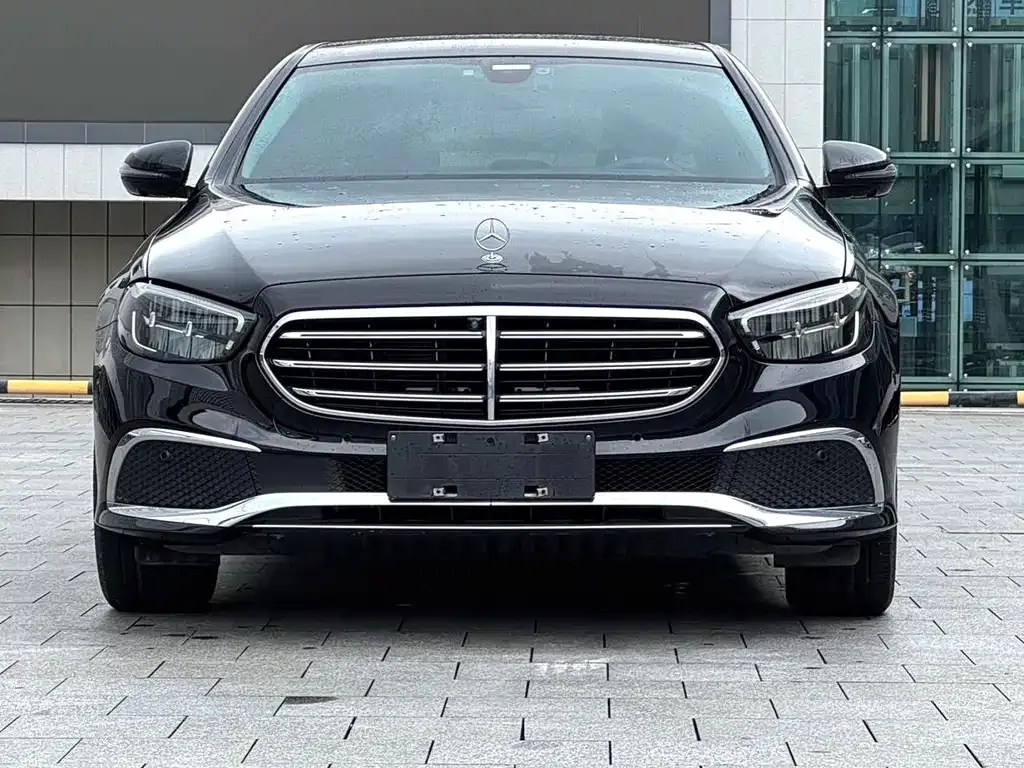 Mercedes-Benz E-Class 2023 из CN, фото 8