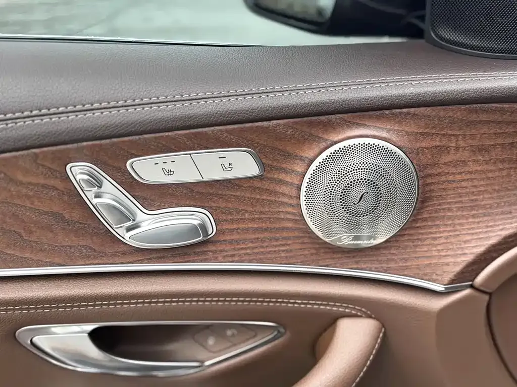 Mercedes-Benz E-Class 2023 из CN, фото 10