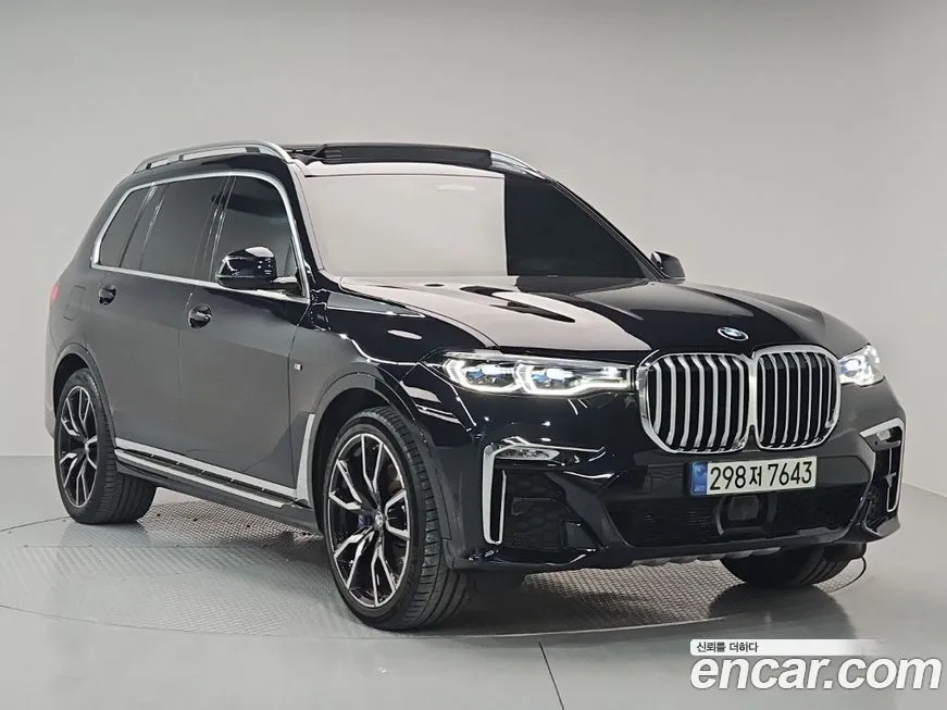 BMW X7 — фото 9