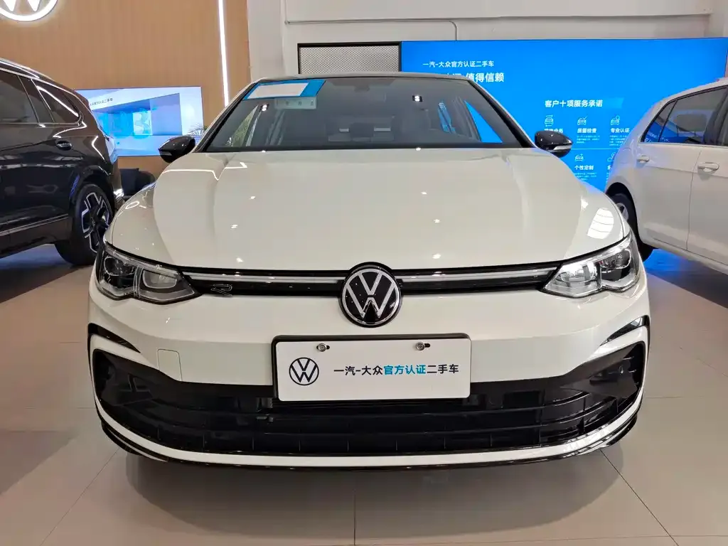 Volkswagen Golf 2022 из CN, фото 4