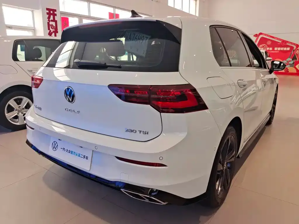 Volkswagen Golf 2022 из CN, фото 6