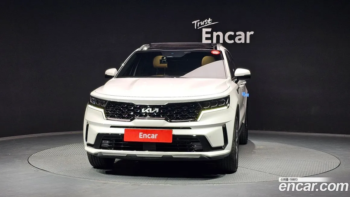 Kia Sorento — фото 4